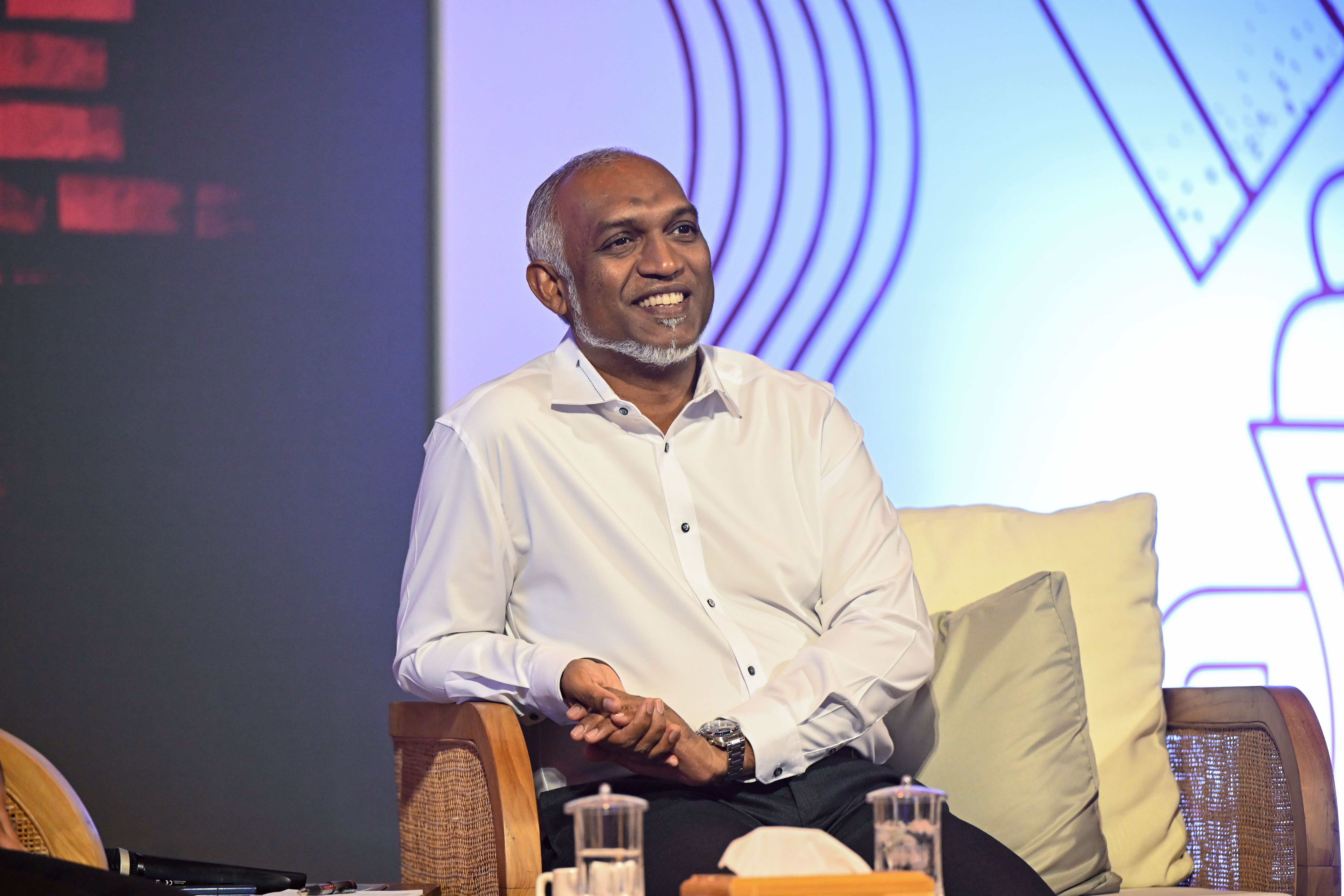 PayPal Services Set for Maldives Launch by End of January President Muizzu announces PayPal services launching in Maldives by end of January, opening global opportunities for digital entrepreneurs and creatives.