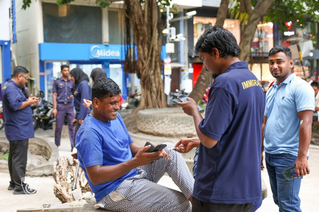 আইন লঙ্ঘনকারী সাত বিদেশী অভিবাসন হেফাজতে