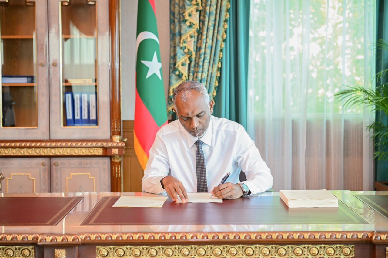 President Enacts Zakat Act, Establishes Maldives Zakat House